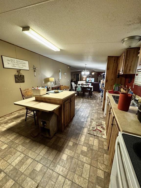 10148 Barnes Road Property Photo 12