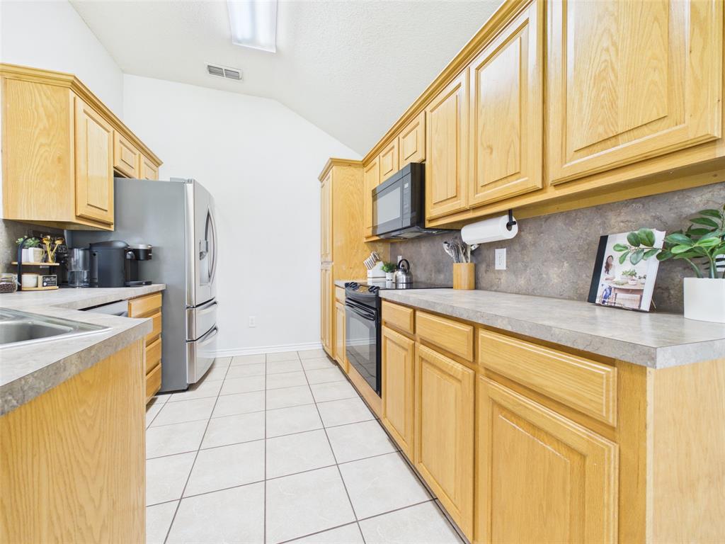 1 Callie Court Property Photo 16
