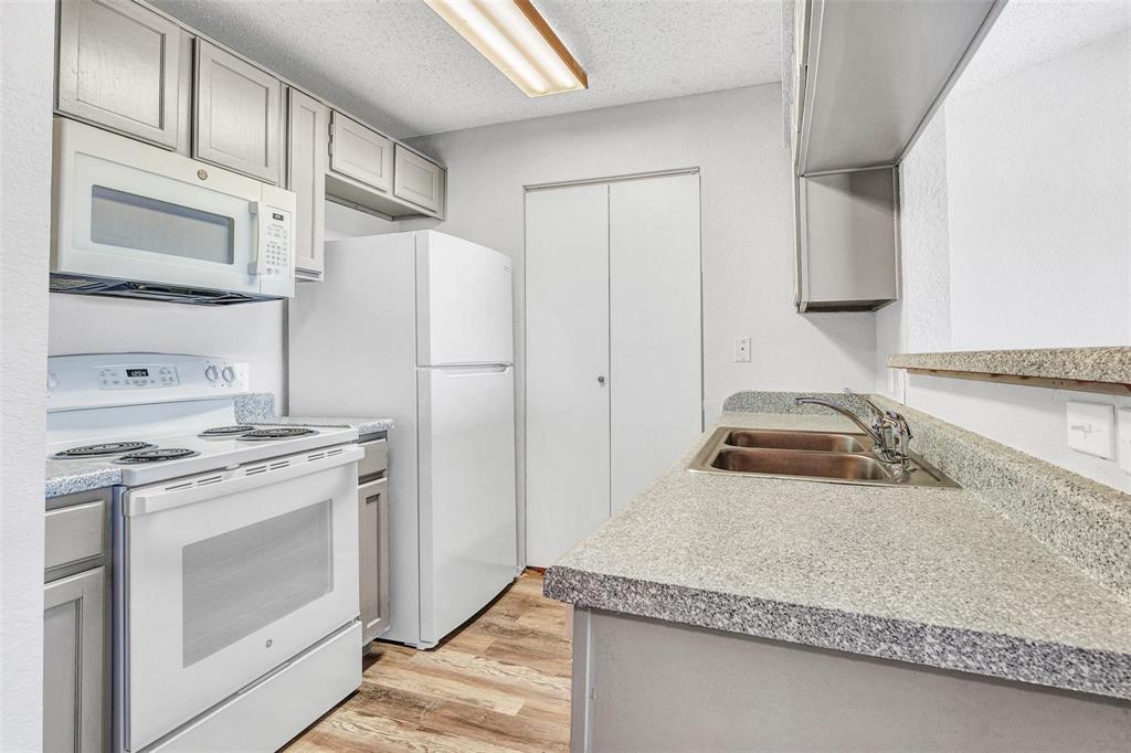 2500 E Park Boulevard P2 Property Photo 5