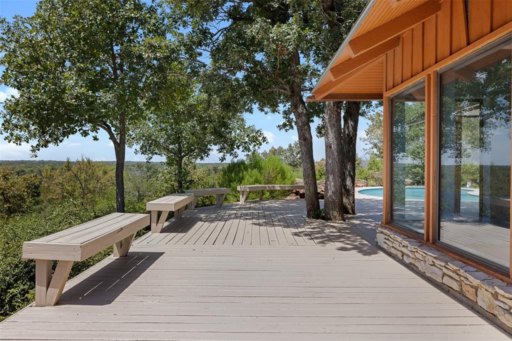 4732 W Us Highway 79 Property Photo 5