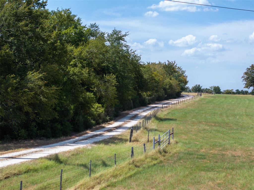4732 W Us Highway 79 Property Photo 8