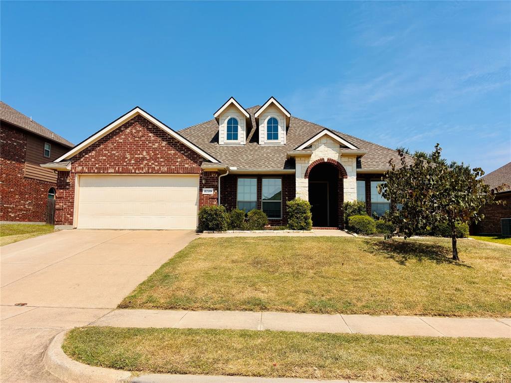 2229 Caroline Drive Property Photo 1