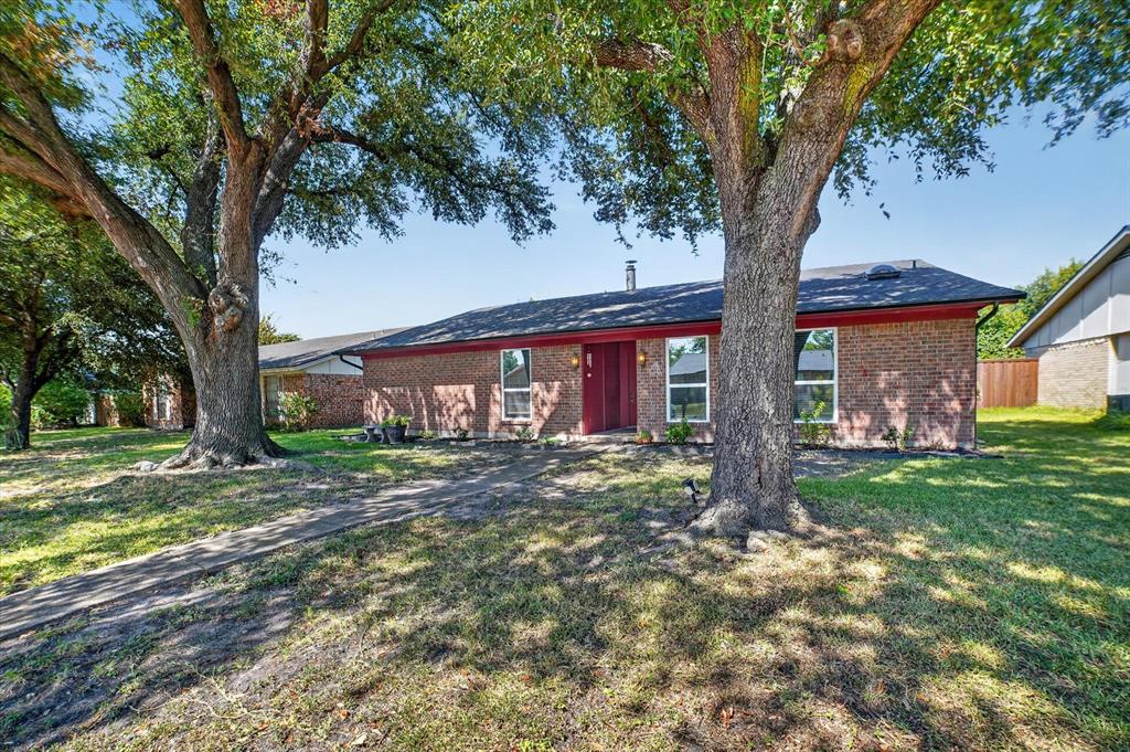 1413 Long Shadow Lane Property Photo 2