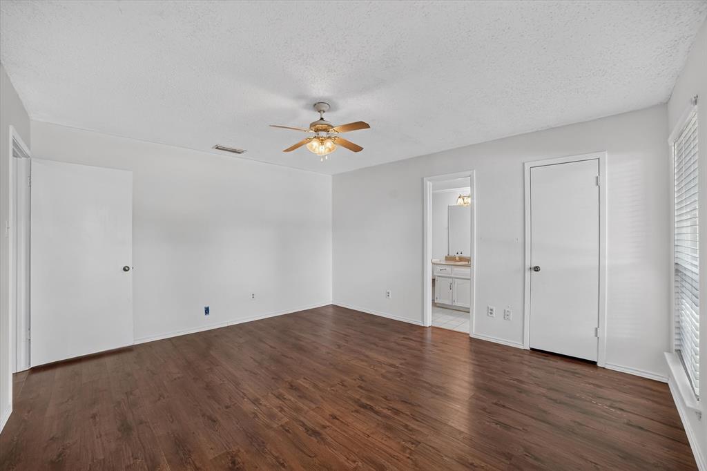 1413 Long Shadow Lane Property Photo 13