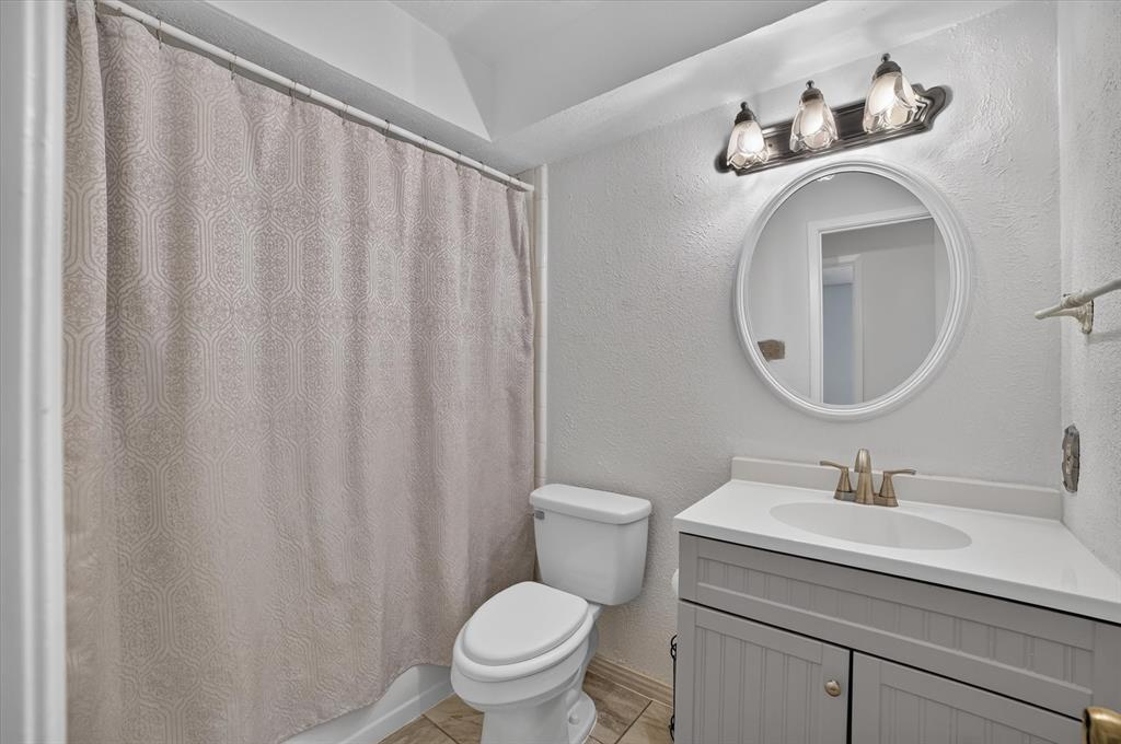 1413 Long Shadow Lane Property Photo 15