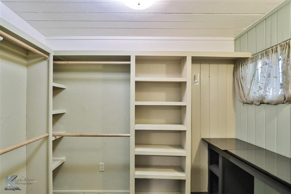 609 Sunset Drive Property Photo 10