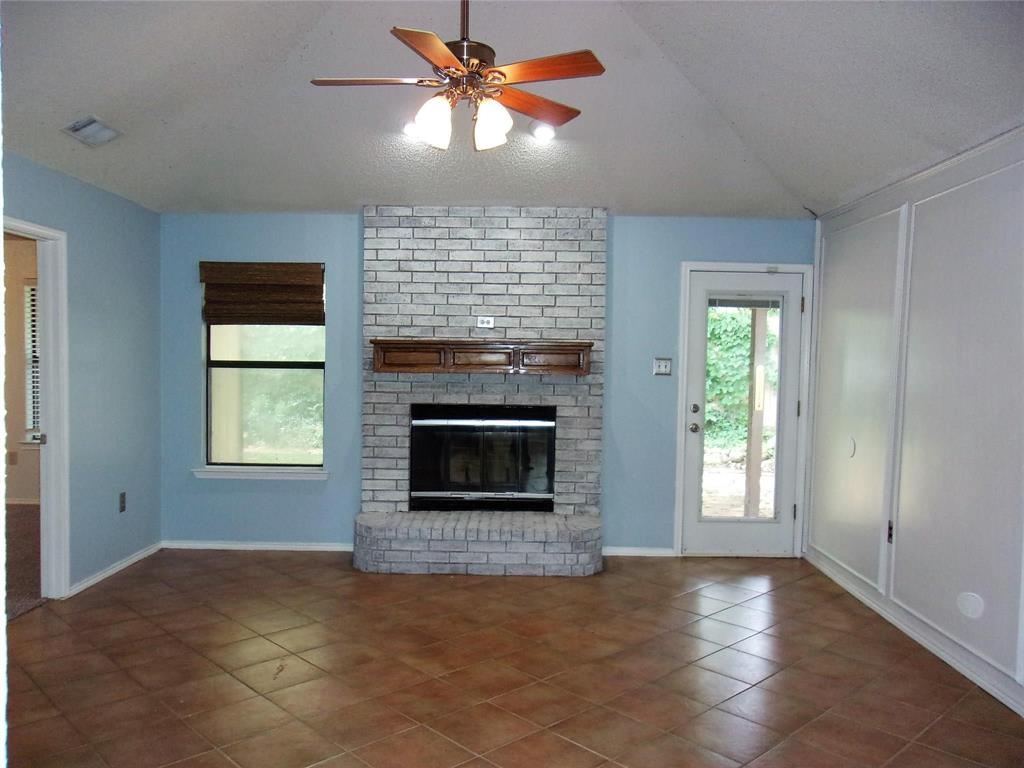 4200 Rye Glen Drive Property Photo 6