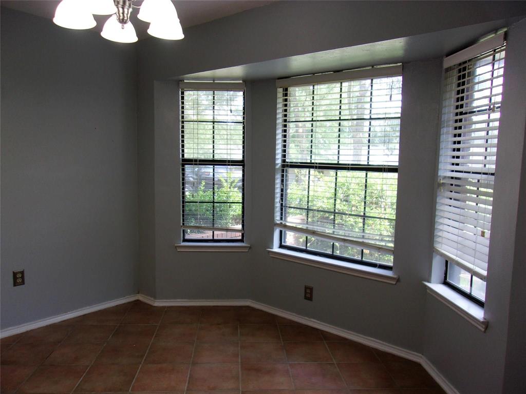 4200 Rye Glen Drive Property Photo 7