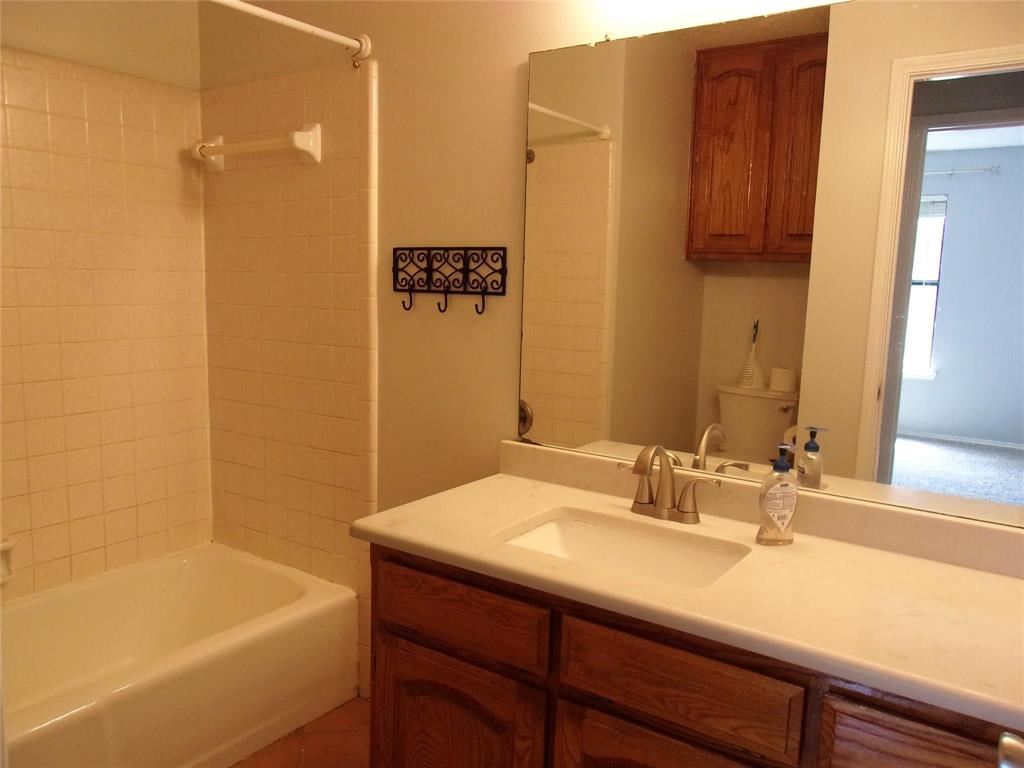 4200 Rye Glen Drive Property Photo 18