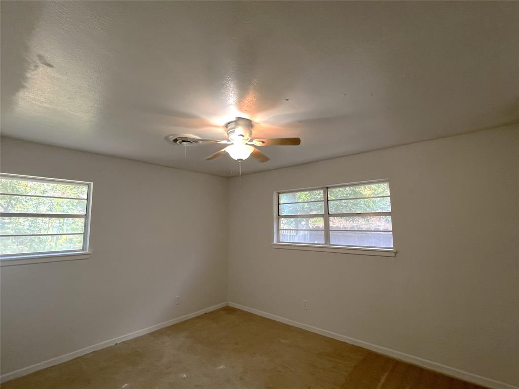 410 N Rosalee Property Photo 6