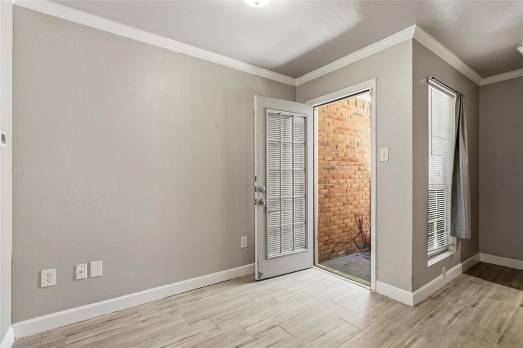 3206 S Fielder Road 100 Property Photo 6