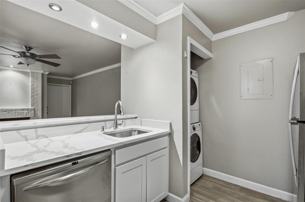 3206 S Fielder Road 100 Property Photo 11