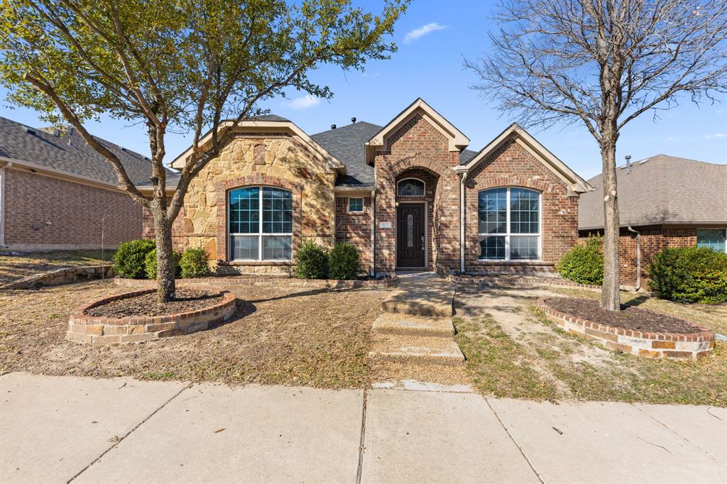433 Castle Street Property Photo 1