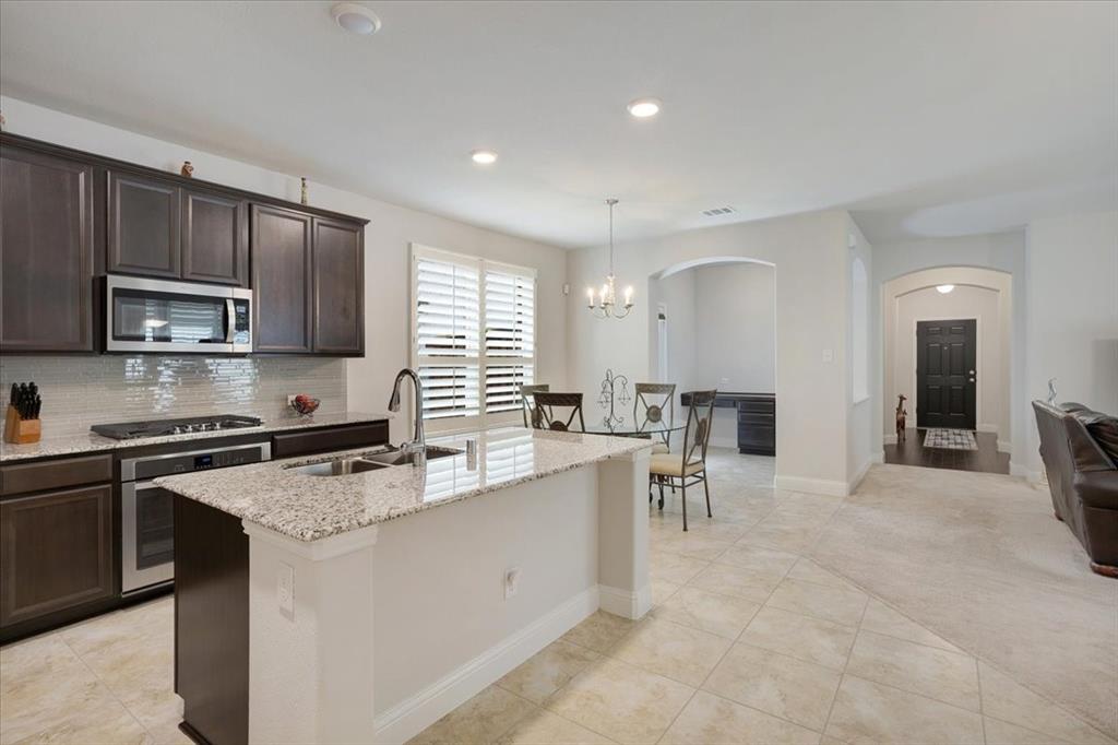 2013 Miramar Drive Property Photo 13