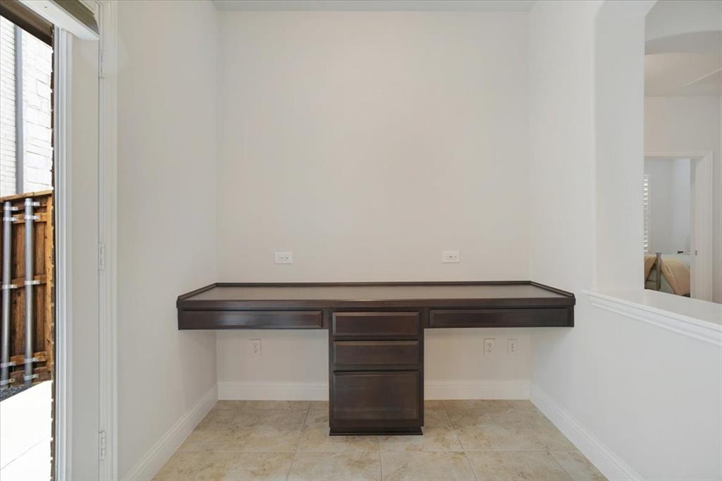 2013 Miramar Drive Property Photo 15
