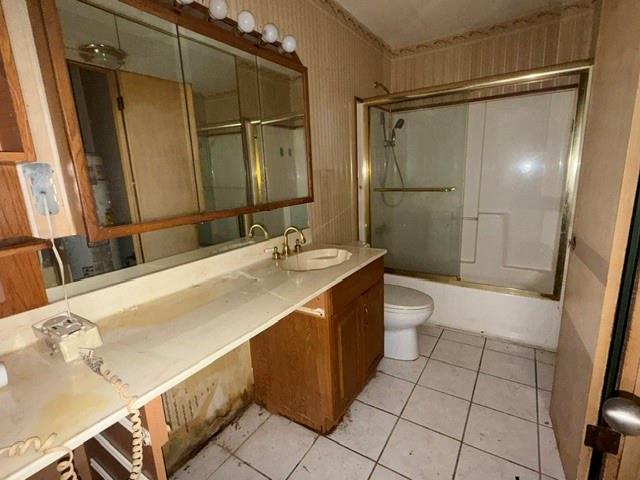 3121 Olive Place Property Photo 4