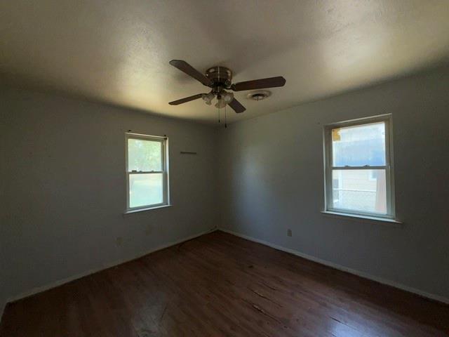 3121 Olive Place Property Photo 7