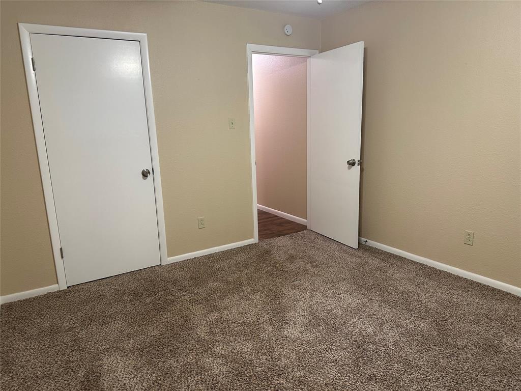 2518 S 38th Street Property Photo 16