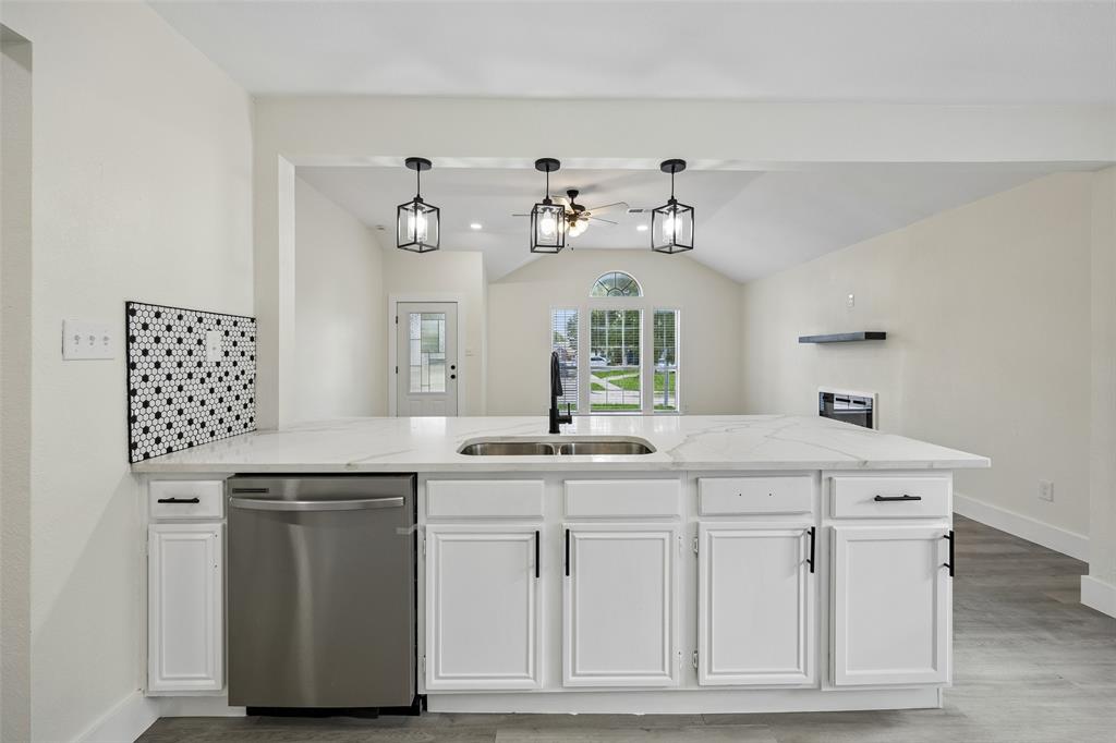 617 Forest Oaks Drive Property Photo 15