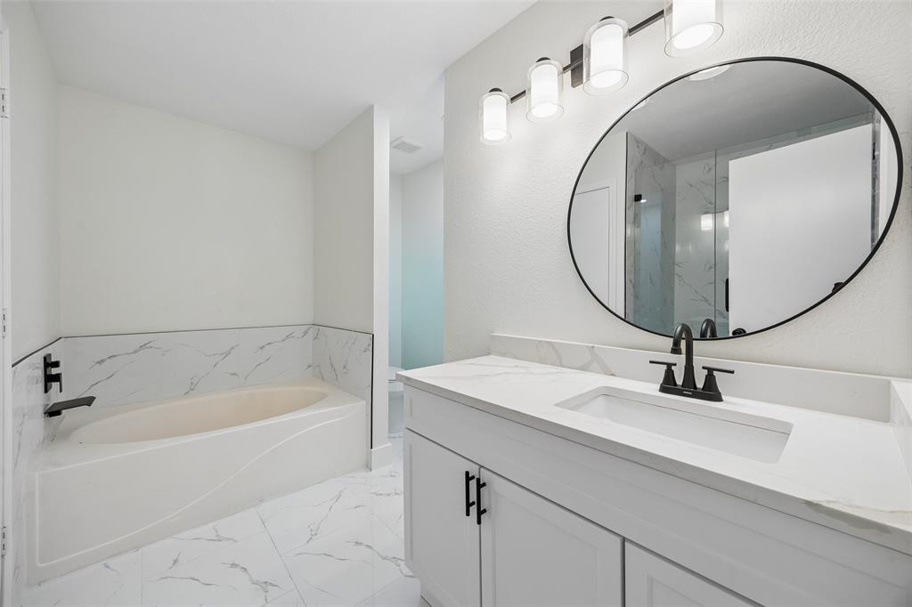 617 Forest Oaks Drive Property Photo 20