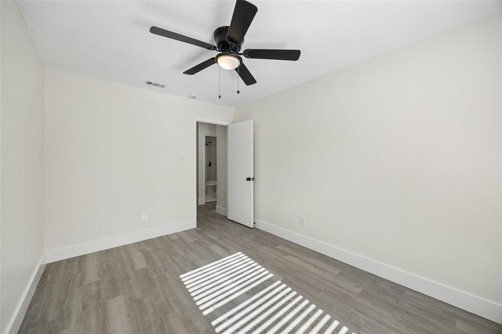 617 Forest Oaks Drive Property Photo 28