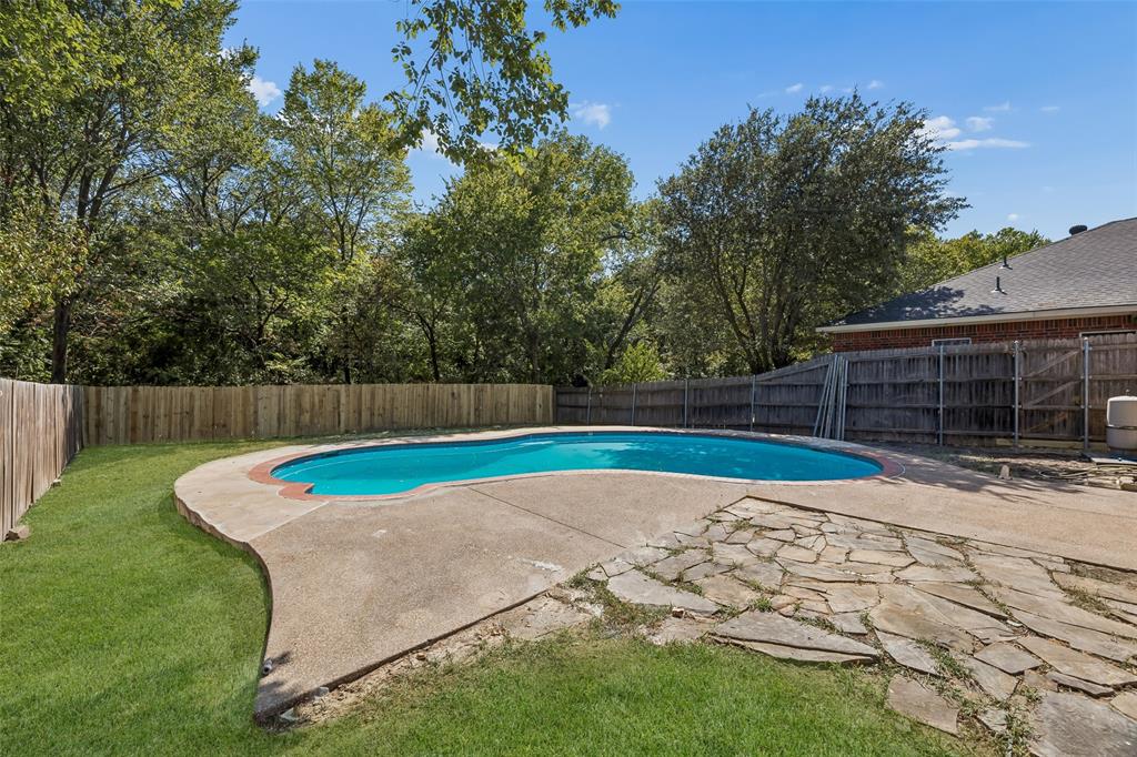617 Forest Oaks Drive Property Photo 32