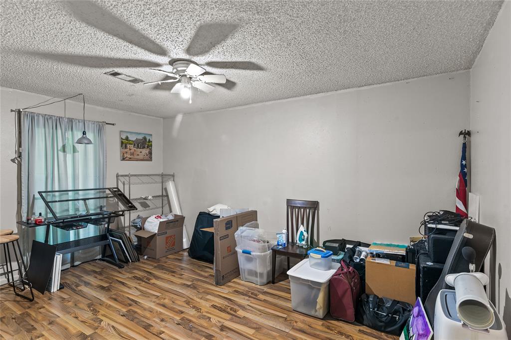 464 White Oak Lane Property Photo 15