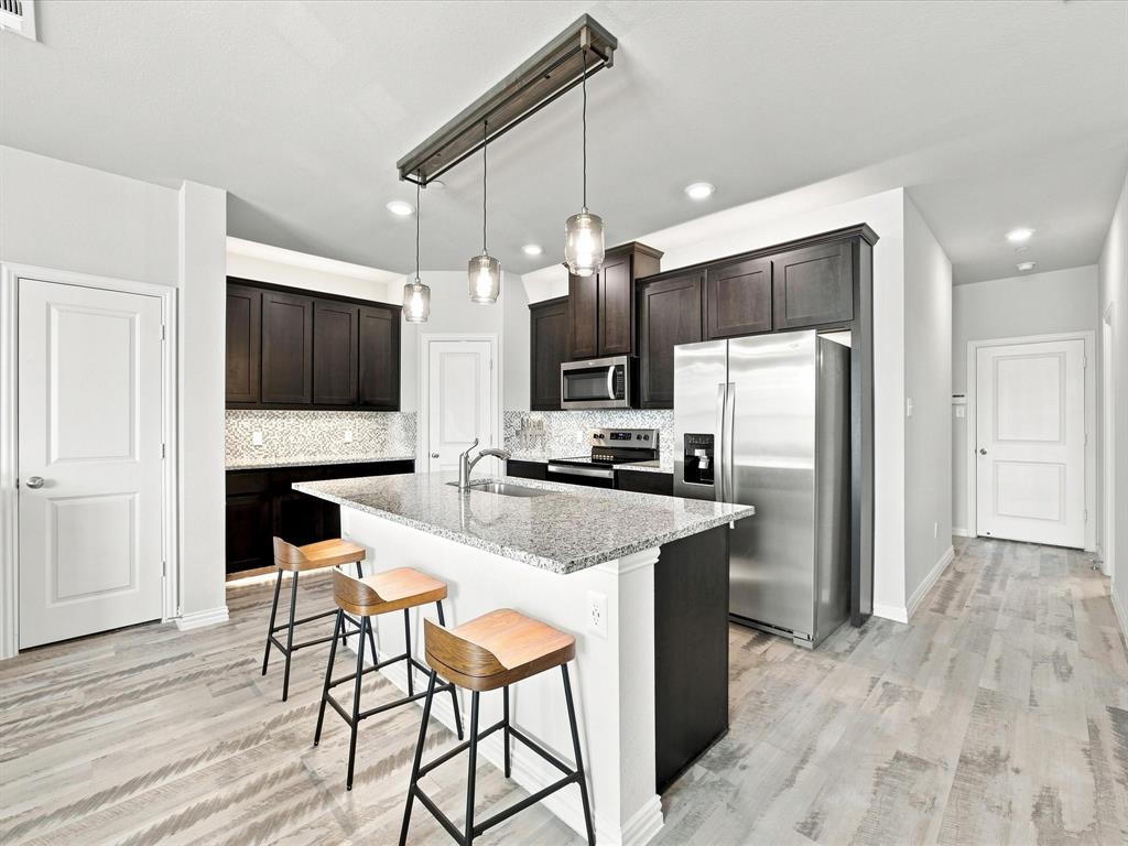 3049 Solana Circle Property Photo 12