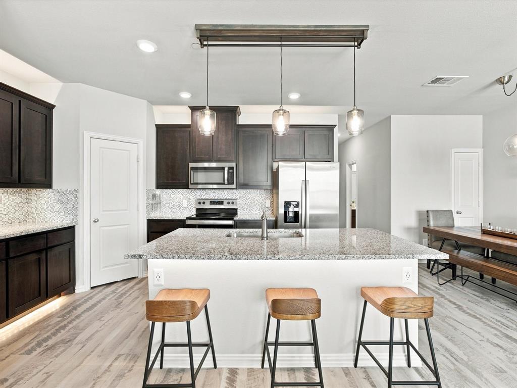 3049 Solana Circle Property Photo 13