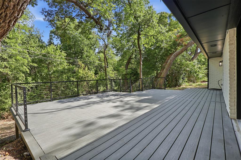 2123 Greenbriar Lane Property Photo 23