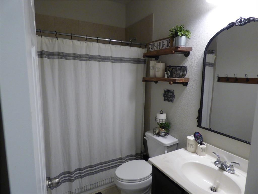 7416 Boat Wind Road Property Photo 16