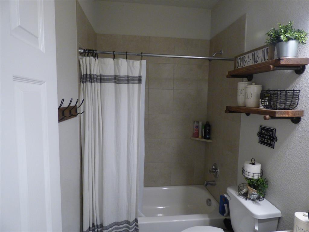7416 Boat Wind Road Property Photo 17