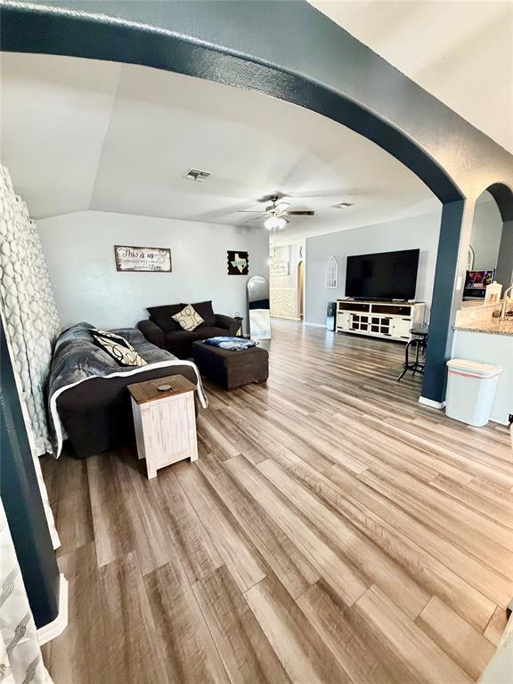 2808 Risinger Road Property Photo 8