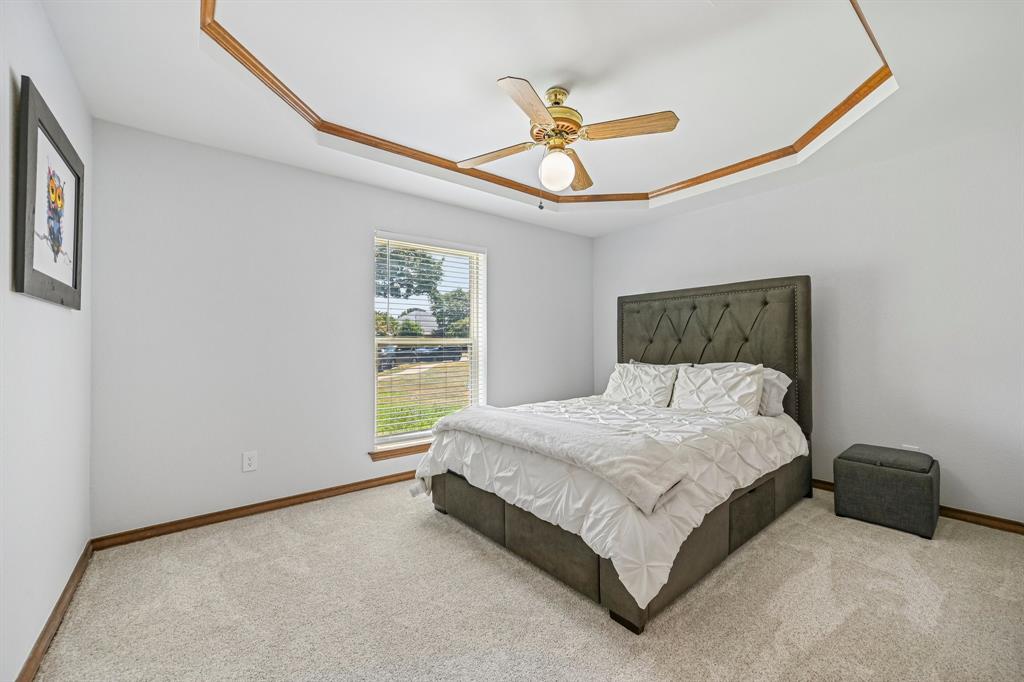 925 Spring Brook Drive Property Photo 19