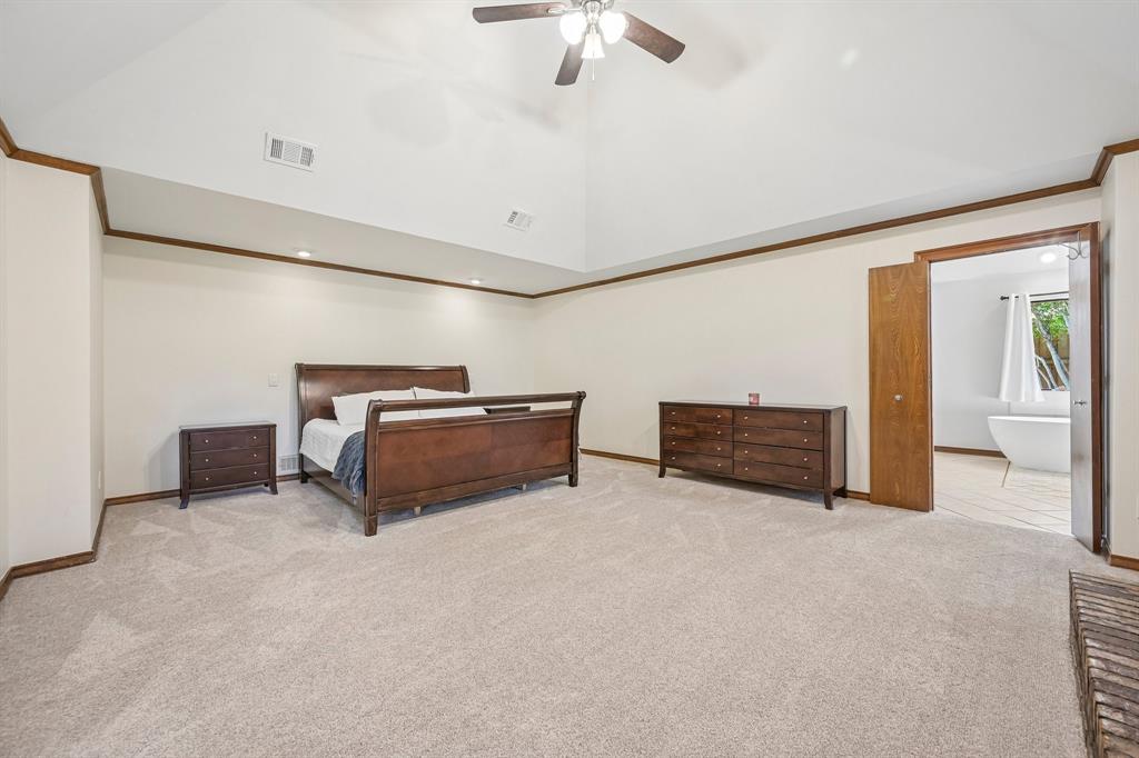 925 Spring Brook Drive Property Photo 20