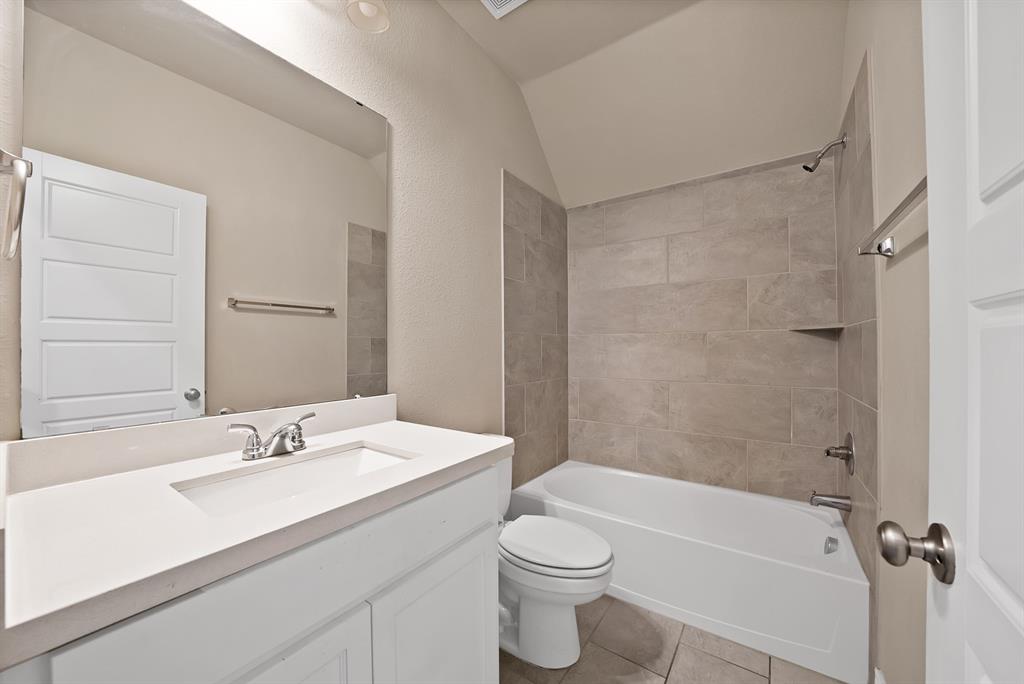 841 Knoxbridge Road Property Photo 33