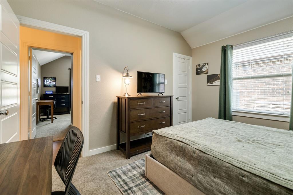 600 Overton Avenue Property Photo 21