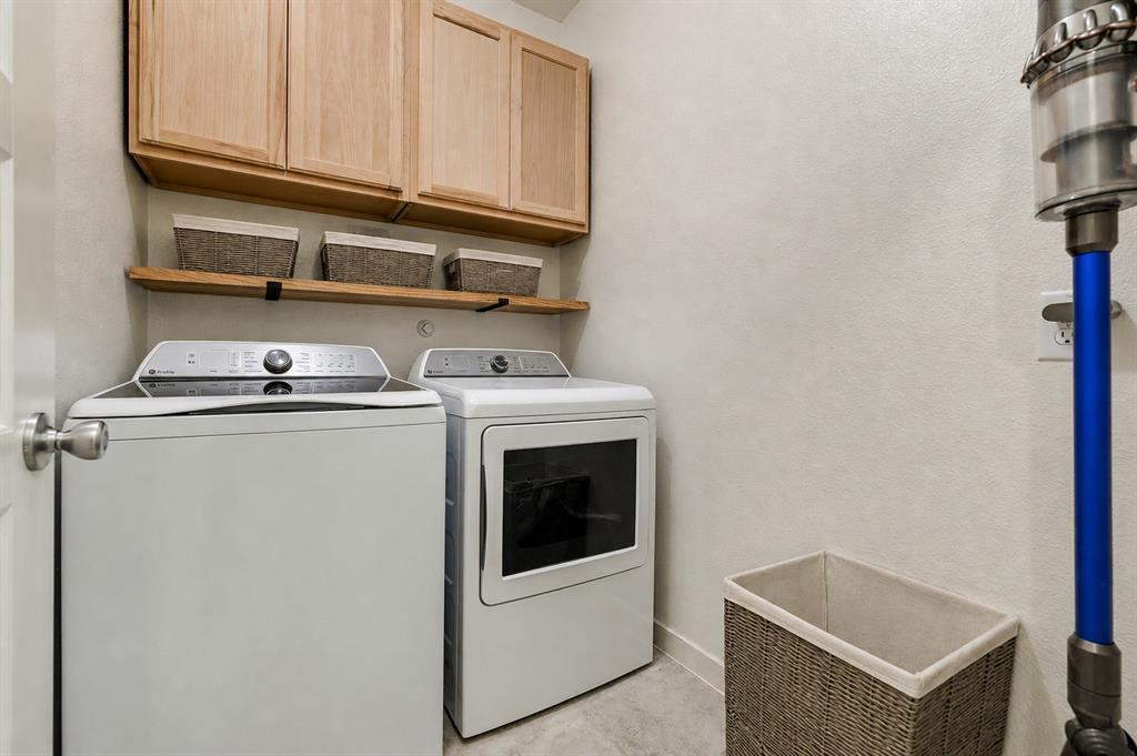 600 Overton Avenue Property Photo 25