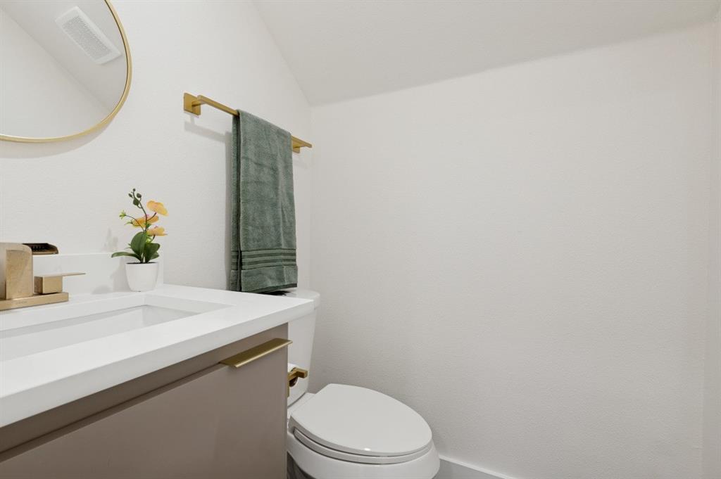 1626 Bannock Avenue Property Photo 5