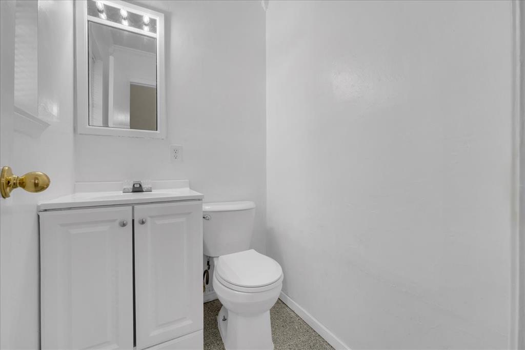 2210 Starlite Lane Property Photo 15