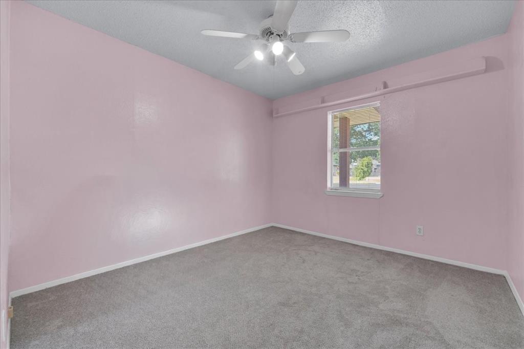 2210 Starlite Lane Property Photo 20
