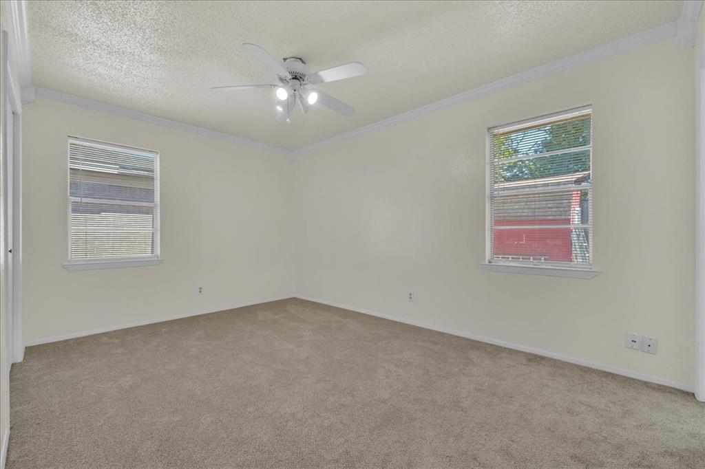 2210 Starlite Lane Property Photo 21