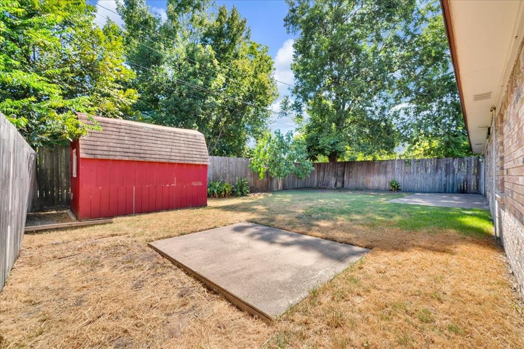 2210 Starlite Lane Property Photo 24