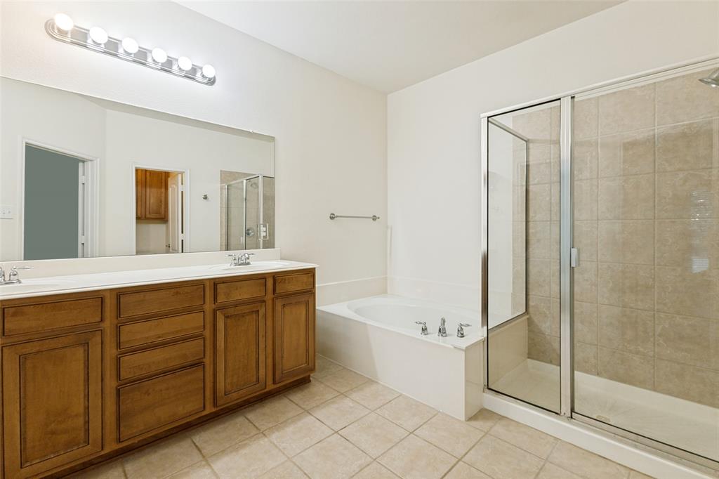 5897 Pisa Lane Property Photo 18