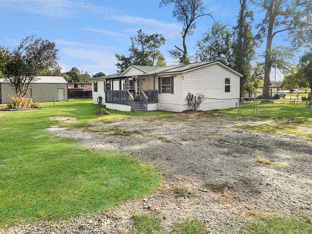181 Cyclone Street Property Photo 1