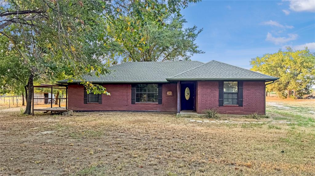 697 County Road 166 Property Photo 1