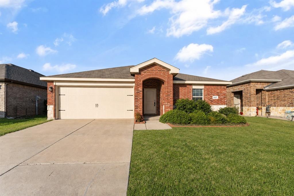 2427 Karnack Drive Property Photo 1