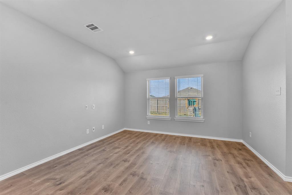 2427 Karnack Drive Property Photo 12
