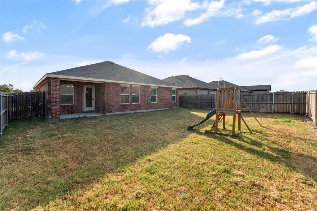 2427 Karnack Drive Property Photo 20