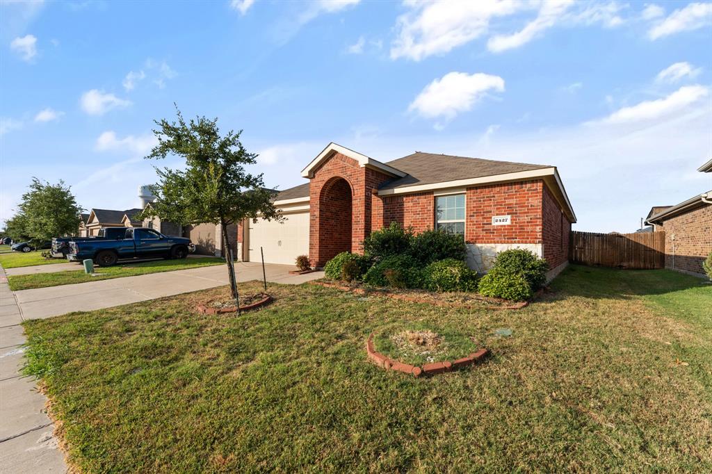 2427 Karnack Drive Property Photo 24
